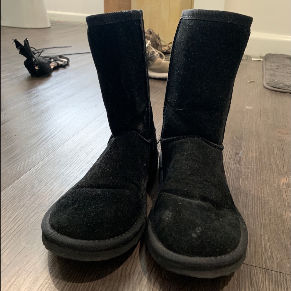 Black boots